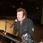 Kevin Singing